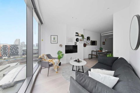 A Cozy Apt Right Next To Southern Cross Station - Accommodation Australia 0