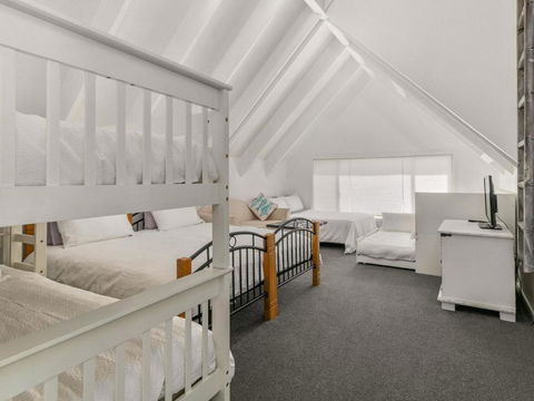 A La Plage - Accommodation Australia 1