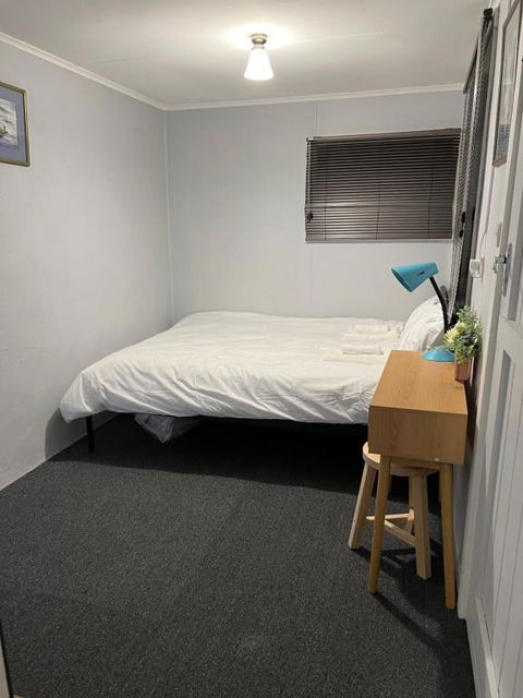 A Lovely Studio In Kings Meadows - Accommodation Australia 0