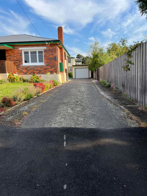 A Lovely Studio In Kings Meadows - Accommodation Australia 1