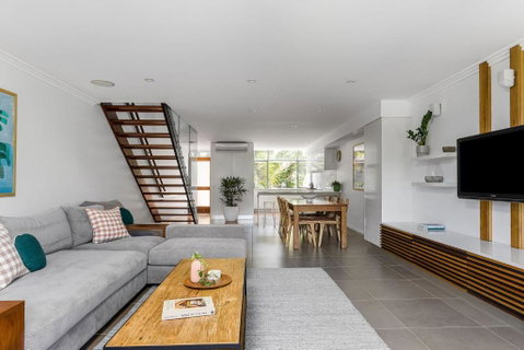 A Perfect Stay - 1 James Cook Apartments - Accommodation Australia 3