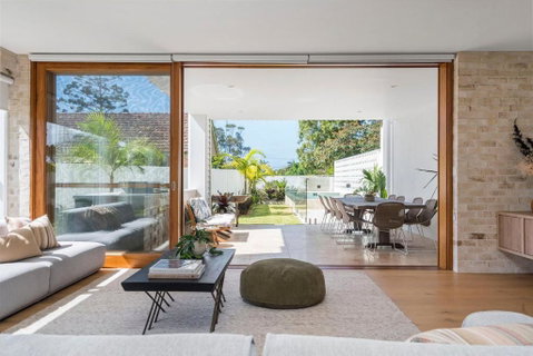 A Perfect Stay - The Cedrics 1 - Local Tourism 3