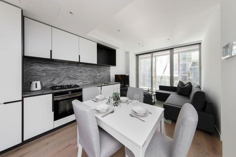 A Spacious & Lux Apt For 5 Next To Southern Cross - Accommodation Australia 3