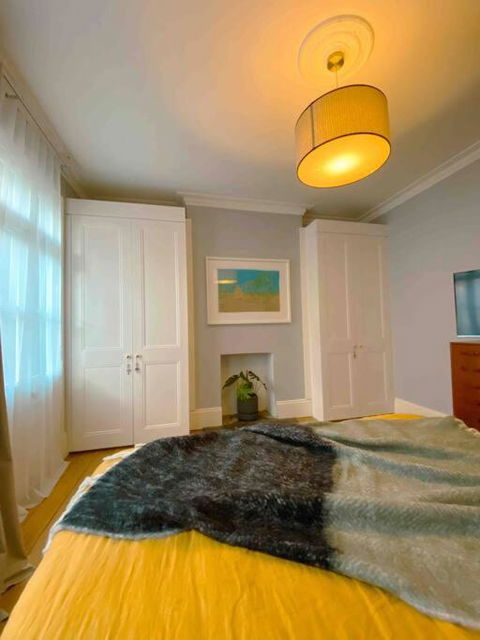 A Timeless Terrace House Of Elegance And Style - Accommodation Australia 4