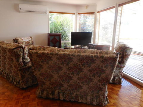 A Unique Holiday Home Between Avalon Airport And Melbourne CBD - Accommodation Australia 4