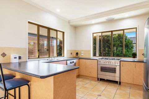A Wave From It All - Lennox Head - Accommodation Australia 3