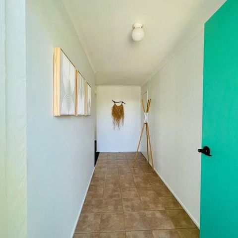 A Wave From It All - Accommodation Australia 2