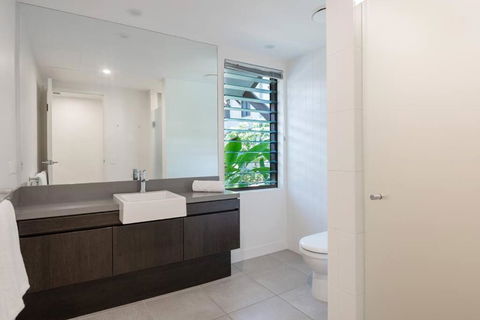 A Well-deserved Beachside Resort Retreat - Accommodation Australia 1
