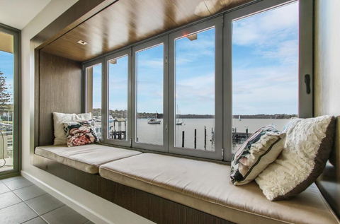 A Window On The Bay - Accommodation Australia 2