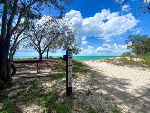 A Yearenda - Water Views -3BR - Steps To The Beach - Accommodation Australia 0