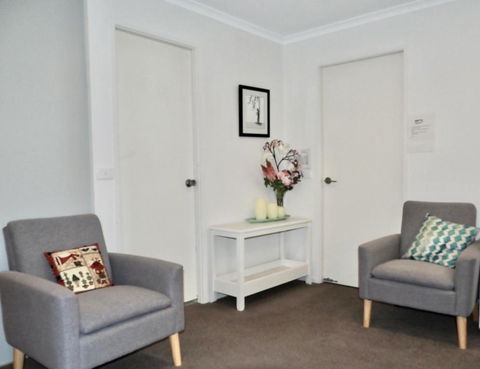 Aalen Lakeview Studio - Accommodation Australia 3