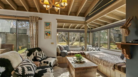 Aaragon - Accommodation Australia 0