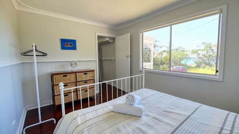 Abbey Beachviews With WiFi - Accommodation Australia 4