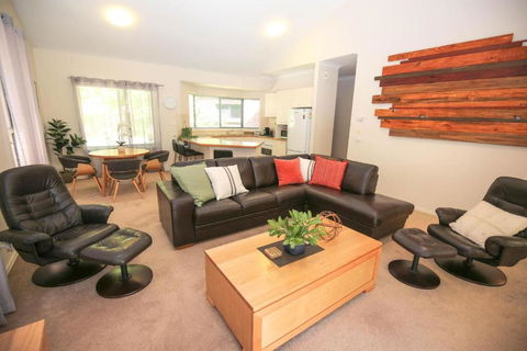 Abenaki - Accommodation Australia 1