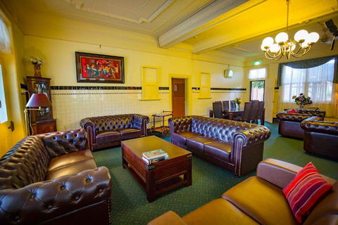 Abernethy House - Accommodation Australia 1
