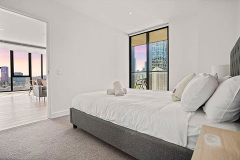 Absolute Bay View Waterfront Getaway Apt 2B2B1C - Accommodation Australia 3