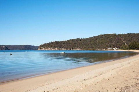 Absolute Beach Front House Panoramic Views - Local Tourism 1