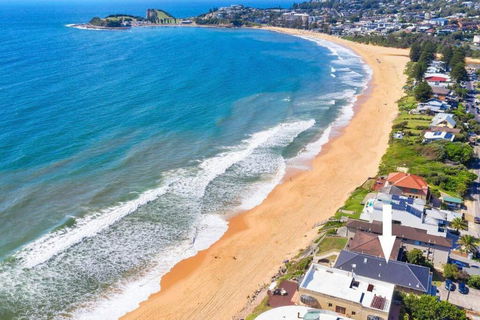 Absolute Beachfront Surf Unit In Terrigal/Wambi - Accommodation Australia 0