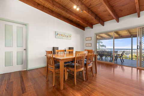 Absolute Blue By Experience Jervis Bay - Accommodation Australia 4