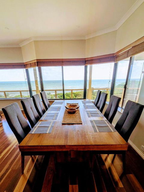Absolute Oceanfront Escape - Accommodation Australia 2