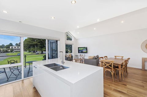 Absolute - Accommodation Australia 4