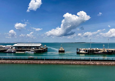 Absolute Waterfront Darwin - 1 Bedroom Apartments Over The Water - Accommodation Australia 0