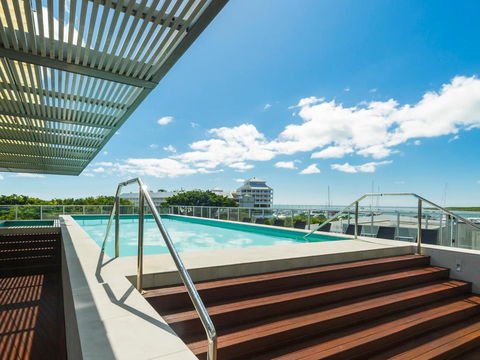 Absolute Waterfront - Enjoy Exceptional Lifestyle - Accommodation Australia 2