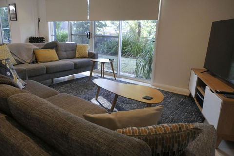 Acacia On Orion By Jervis Bay Rentals - Accommodation Australia 3