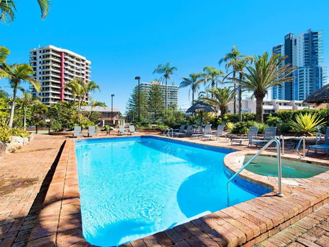 Acapulco 2 Bedroom Ocean View Surfers Paradise - CoastHM - Accommodation Australia 3