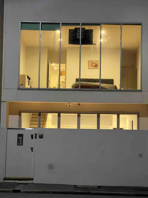 Access To All CBD Has To Offer - Accommodation Australia 0