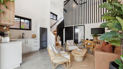 Accessible With Style! Sleeps 4, Pet - Friendly - Accommodation Australia 1