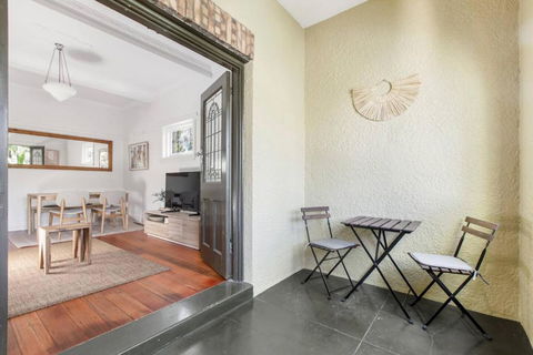 Acland Art Deco - Coastal Chic By St Kilda Beach - Accommodation Australia 1
