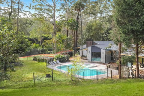 Acreage Estate -Ponies -Tennis Court -Spa - Accommodation Australia 0