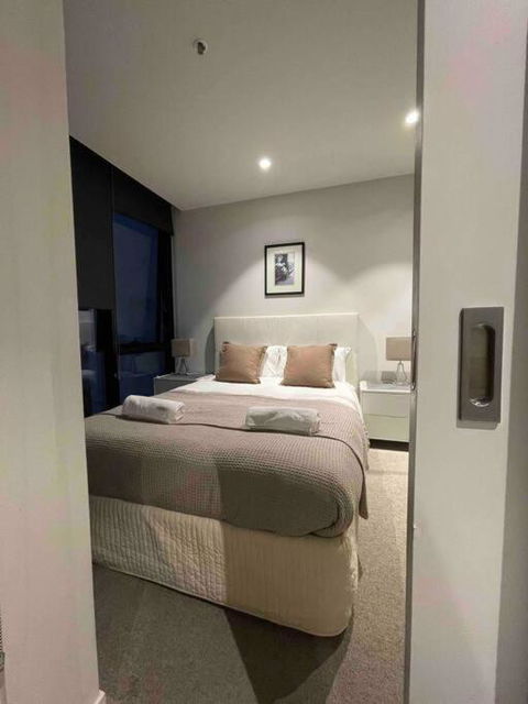 Action In Vibrant Collingwood Fitzroy - Accommodation Australia 0