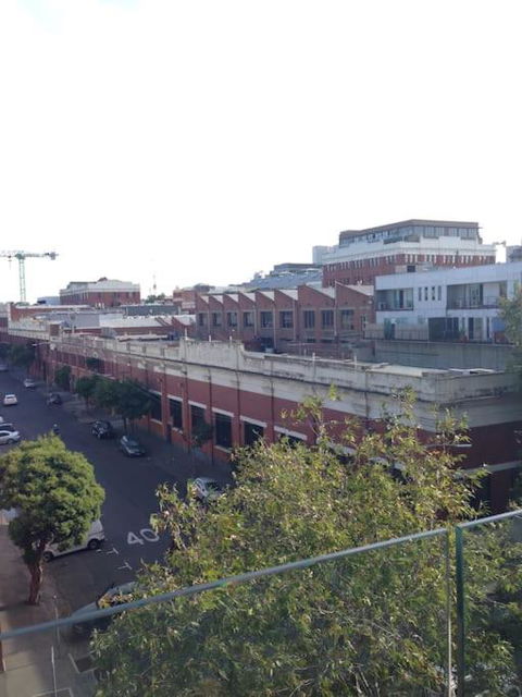 Action In Vibrant Collingwood Fitzroy - Accommodation Australia 3