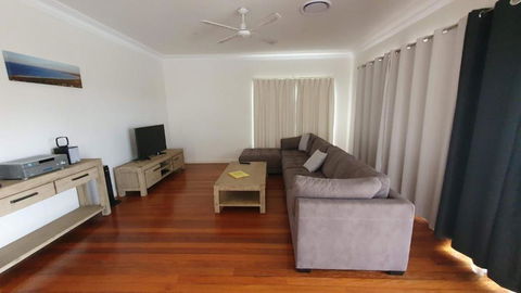 Adacos 19 On Sturt - Bring Your Own Linen - Accommodation Australia 3