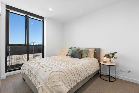 Adelaide City Oasis: Parking, Pool, Gym, Cinema, Inc. - Accommodation Australia 0