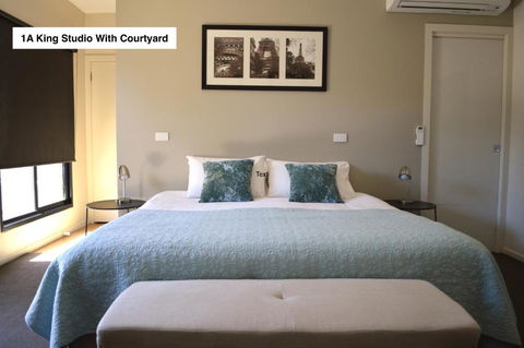 Adelphi Apartments 1 Or 1A - Accommodation Australia 3