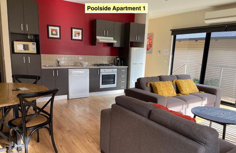 Adelphi Apartments 1 Or 1A - Accommodation Australia 2