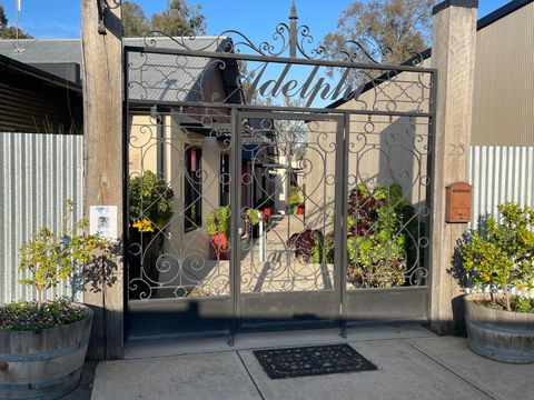Adelphi Apartments 1 Or 1A - Accommodation Australia 1