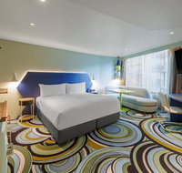 Adge Hotel and Residences - Accommodation Australia