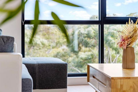 Adorable 2B Apt Near Macquarie Uni - Accommodation Australia 3