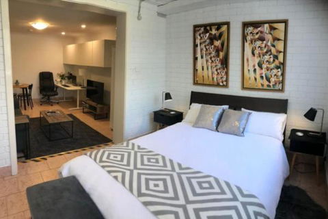 Adorable Studio Nestled In The Heart Of Flynn - Accommodation Australia 0