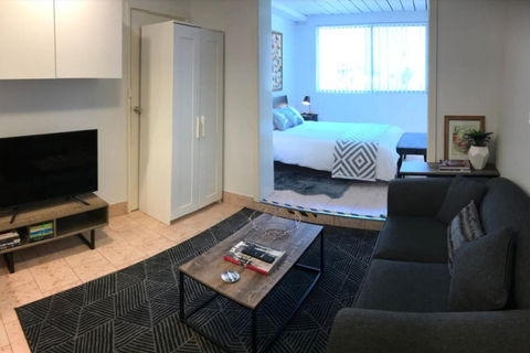 Adorable Studio Nestled In The Heart Of Flynn - Accommodation Australia 3