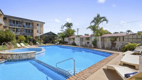 Affordable, Pool, Spa, Beach, Bbq, Sleeps 4 - Accommodation Australia 2