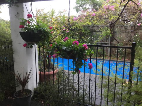 Aarn House B&B Airport Accommodation - Accommodation Australia 4