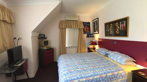 Aarn House B&B Airport Accommodation - Accommodation Australia 1