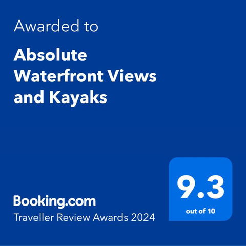 Absolute Waterfront Views And Kayaks - Accommodation Australia 0