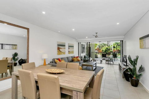 A Four Mile Beach Resort Lifestyle At Temple - Accommodation Australia 1