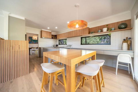 Adelaide Hills Retreat - Surrounded By Nature - Accommodation Australia 0